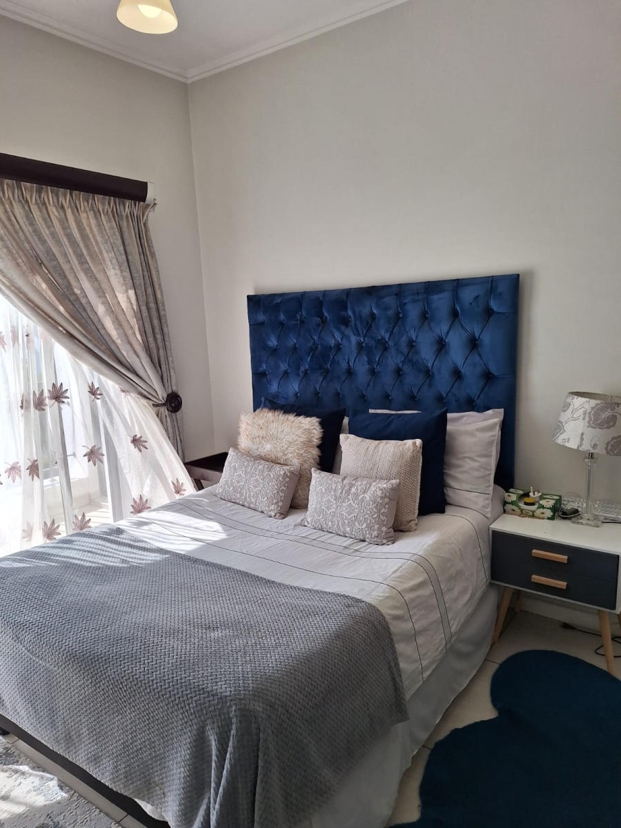 2 Bedroom Property for Sale in Greenstone Ridge Gauteng