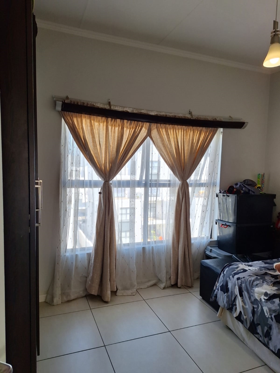 2 Bedroom Property for Sale in Greenstone Ridge Gauteng