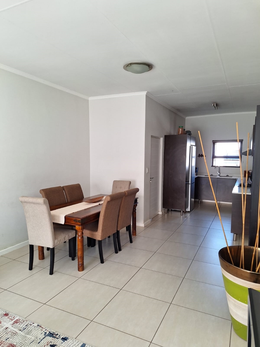 2 Bedroom Property for Sale in Greenstone Ridge Gauteng