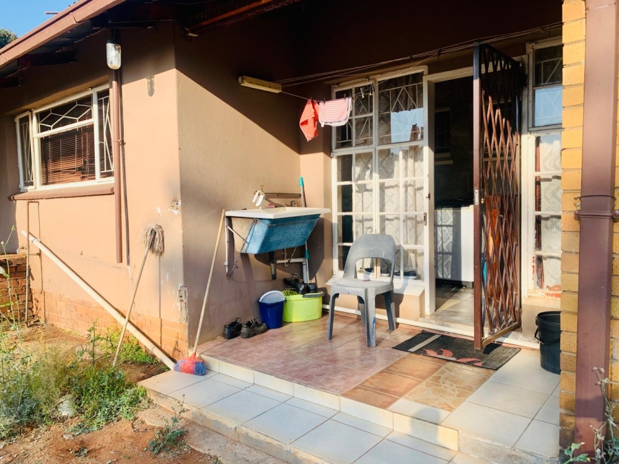 3 Bedroom Property for Sale in Rensburg Gauteng