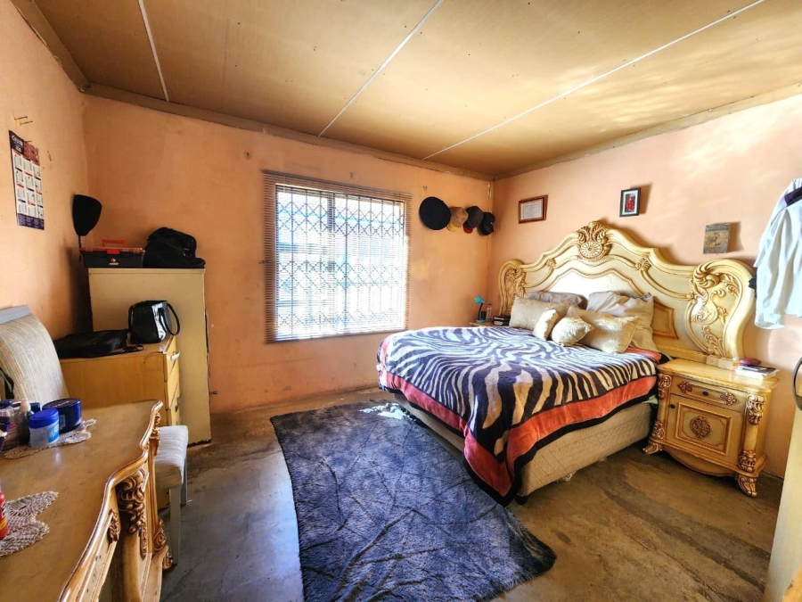 4 Bedroom Property for Sale in Vosloorus Ext 5 Gauteng