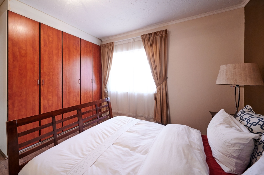 2 Bedroom Property for Sale in Halfway Gardens Gauteng