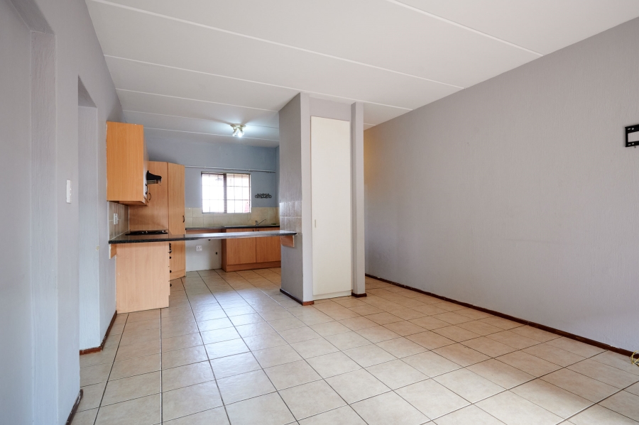 2 Bedroom Property for Sale in Halfway Gardens Gauteng