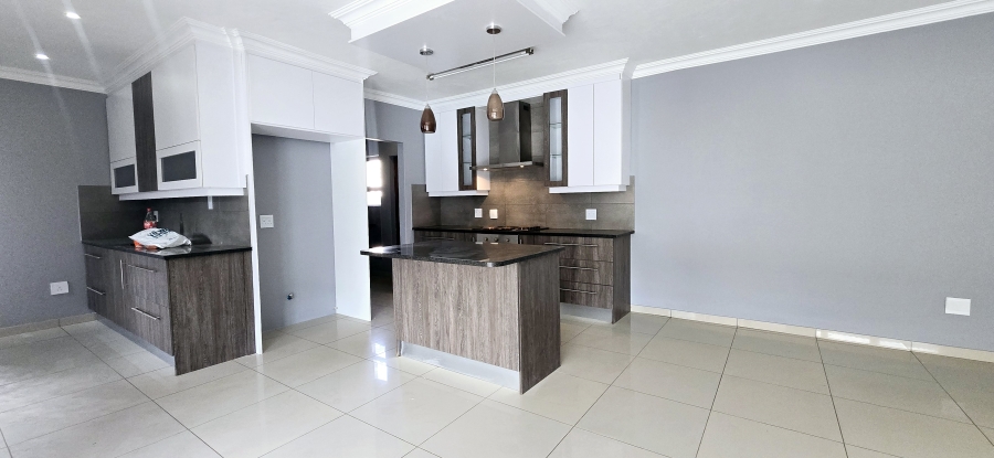 4 Bedroom Property for Sale in Zambezi Manor Lifestyle Estate Gauteng