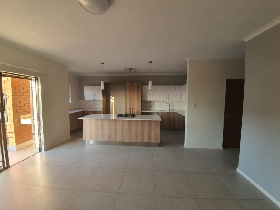 To Let 2 Bedroom Property for Rent in Golden Fields Estate Gauteng