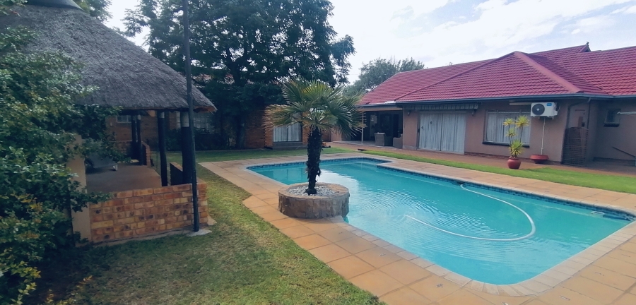 3 Bedroom Property for Sale in Edelweiss Gauteng