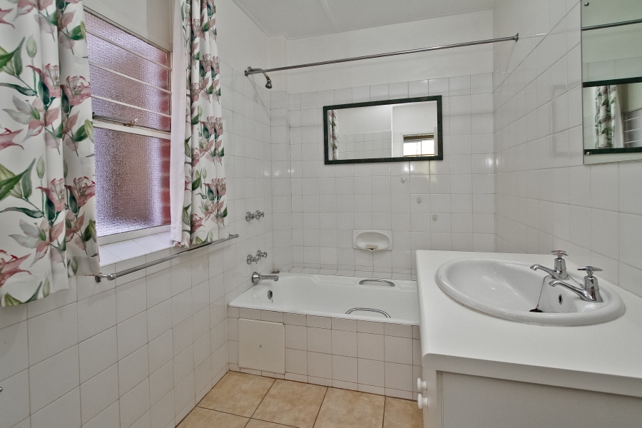 1 Bedroom Property for Sale in Inanda Gauteng