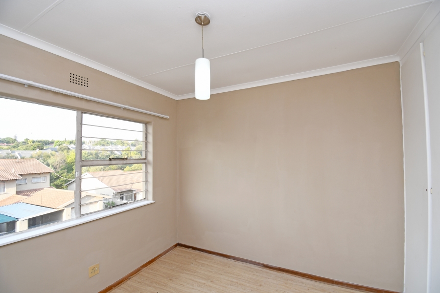 4 Bedroom Property for Sale in Corlett Gardens Gauteng