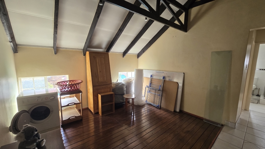 3 Bedroom Property for Sale in Garsfontein Gauteng