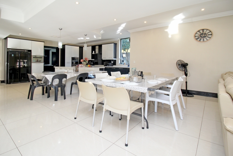 5 Bedroom Property for Sale in Houghton Estate Gauteng
