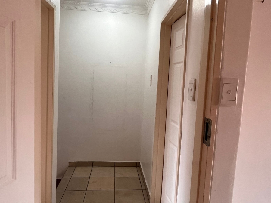 2 Bedroom Property for Sale in Montana Gauteng