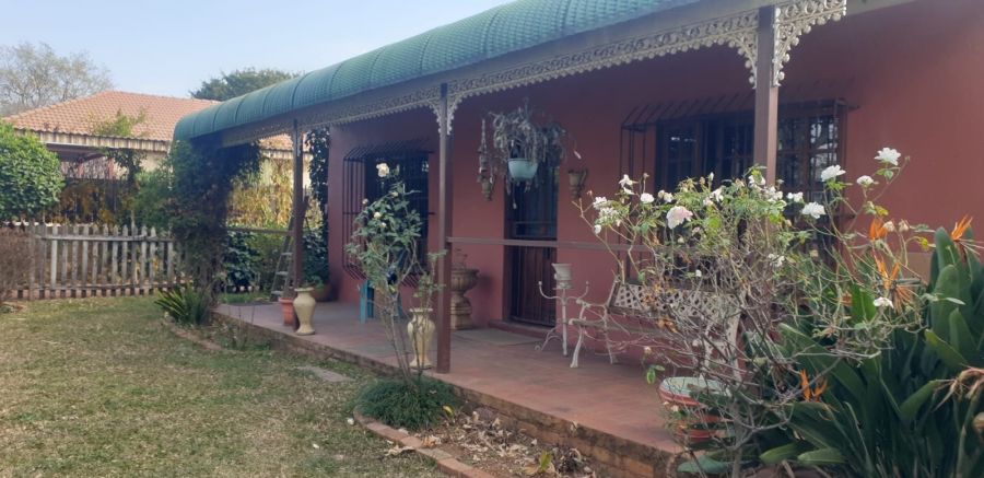 7 Bedroom Property for Sale in Mayville Gauteng