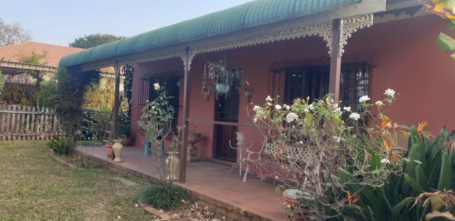 7 Bedroom Property for Sale in Mayville Gauteng