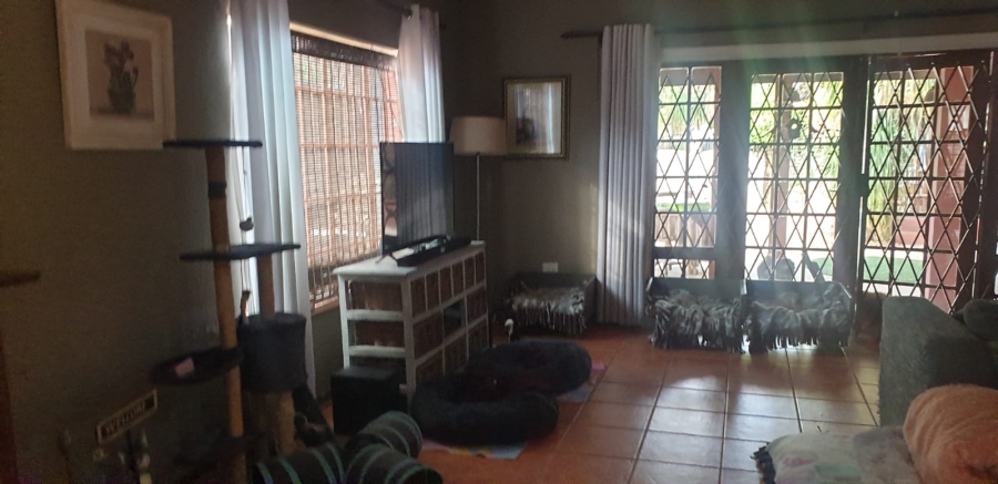 7 Bedroom Property for Sale in Mayville Gauteng