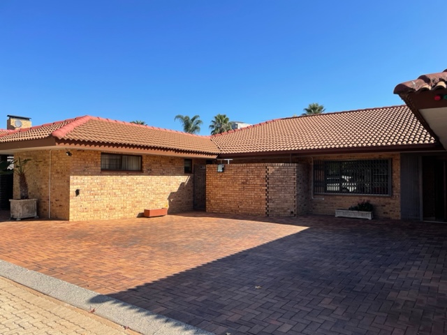 3 Bedroom Property for Sale in Bedfordview Gauteng