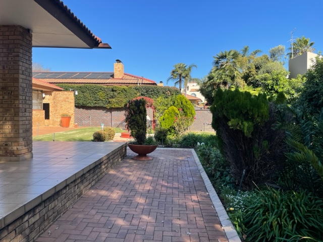 3 Bedroom Property for Sale in Bedfordview Gauteng