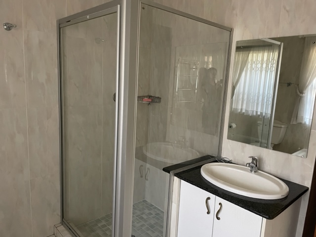 3 Bedroom Property for Sale in Bedfordview Gauteng