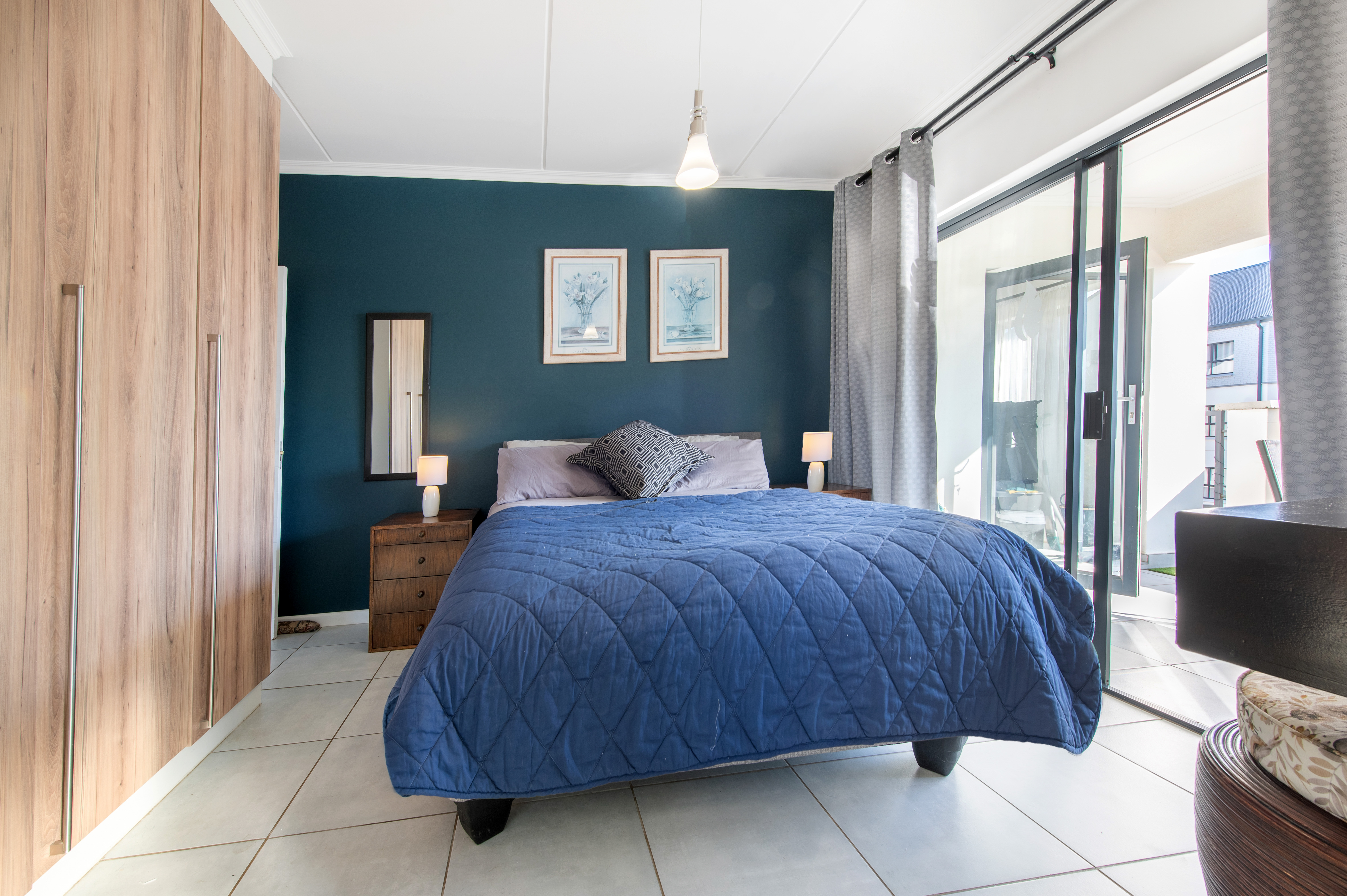 2 Bedroom Property for Sale in Crowthorne AH Gauteng