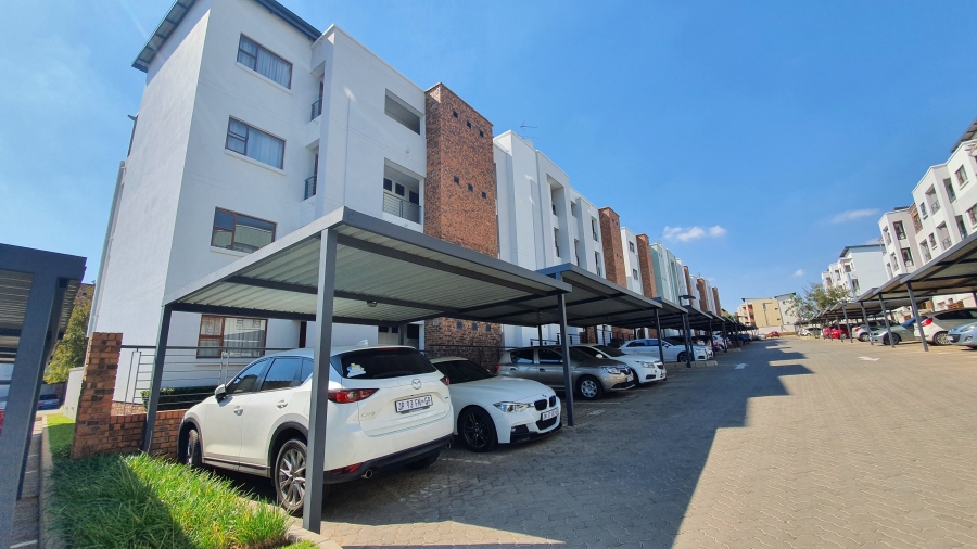 To Let 2 Bedroom Property for Rent in Ferndale Gauteng