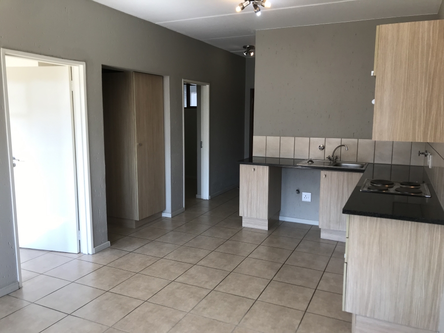 To Let 2 Bedroom Property for Rent in Ferndale Gauteng