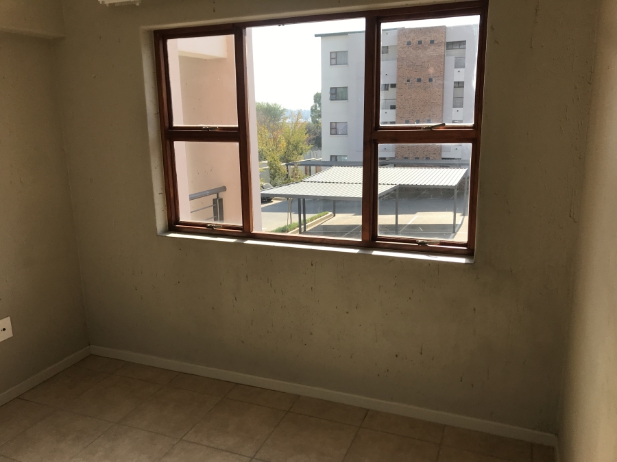 To Let 2 Bedroom Property for Rent in Ferndale Gauteng