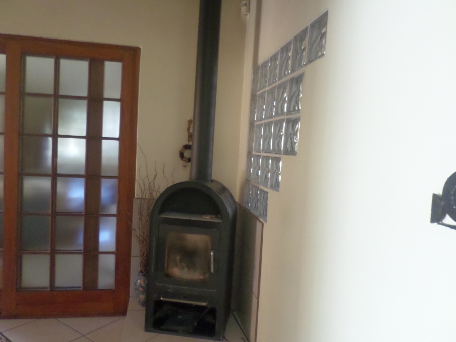 4 Bedroom Property for Sale in Eden Glen Gauteng