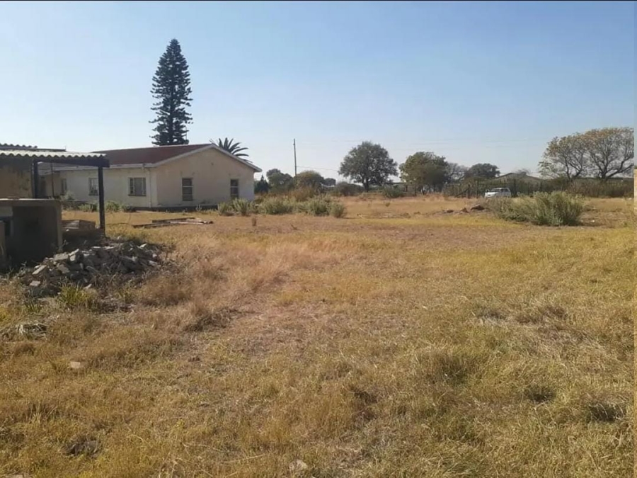 5 Bedroom Property for Sale in Winterveldt Gauteng