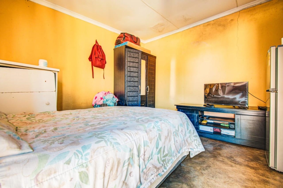 5 Bedroom Property for Sale in Leachville Gauteng