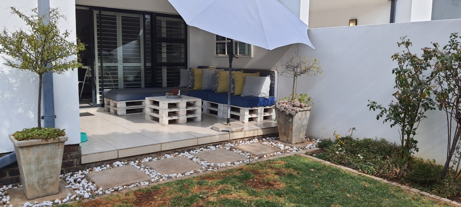 3 Bedroom Property for Sale in Greenstone Ridge Gauteng