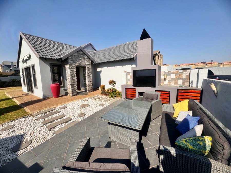 3 Bedroom Property for Sale in Brooklands Lifestyle Estate Gauteng