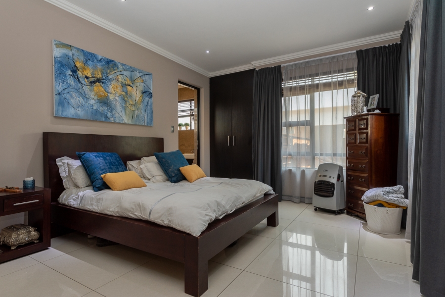 4 Bedroom Property for Sale in Eye of Africa Gauteng