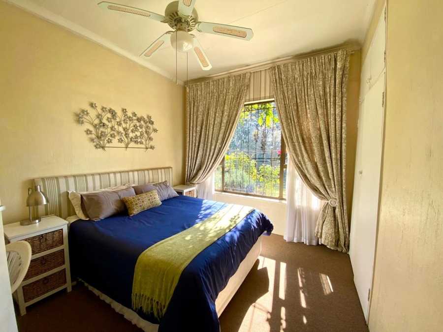 5 Bedroom Property for Sale in Golf View Gauteng