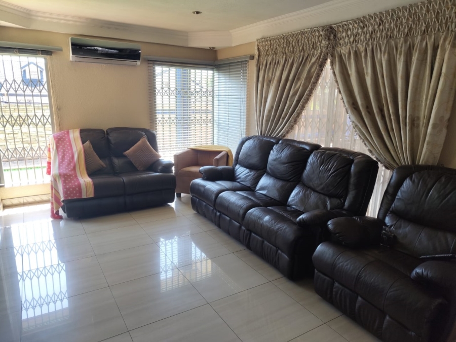 4 Bedroom Property for Sale in Dadaville Gauteng