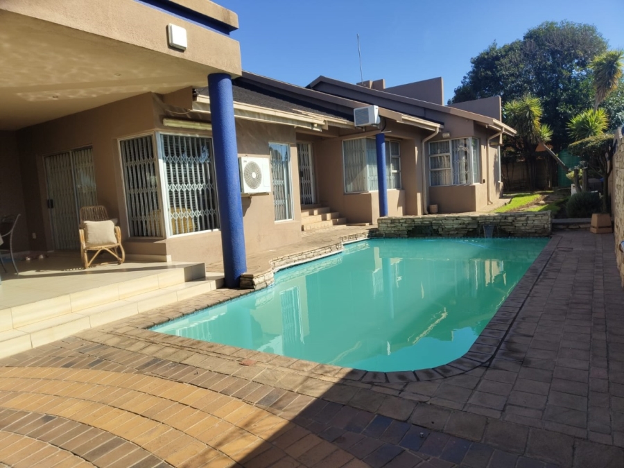 4 Bedroom Property for Sale in Dadaville Gauteng