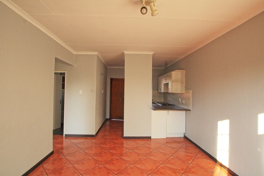 2 Bedroom Property for Sale in Roodepoort Gauteng