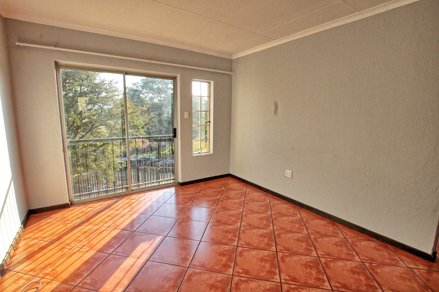 2 Bedroom Property for Sale in Roodepoort Gauteng