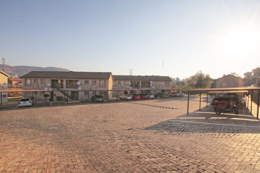 2 Bedroom Property for Sale in Roodepoort Gauteng