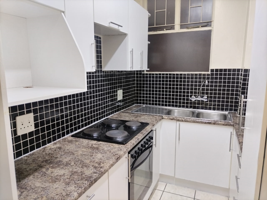 2 Bedroom Property for Sale in Moregloed Gauteng