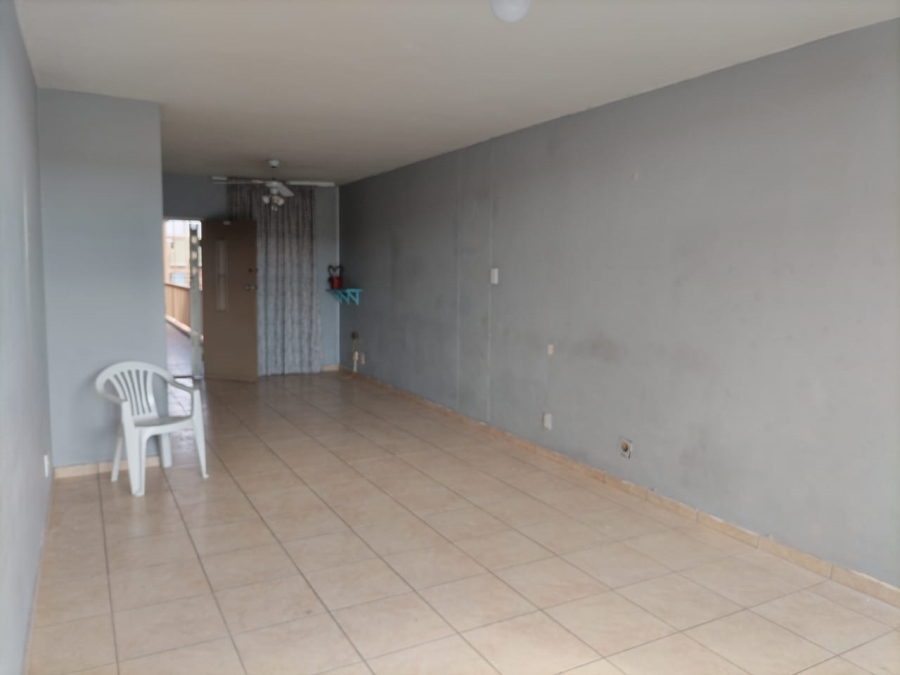 2 Bedroom Property for Sale in Moregloed Gauteng