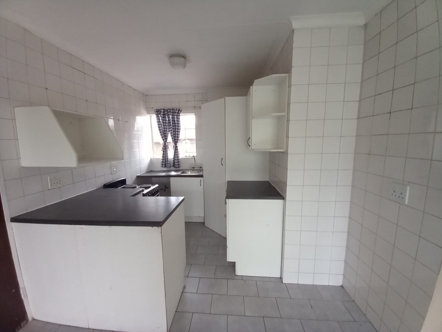 2 Bedroom Property for Sale in Birchleigh Gauteng