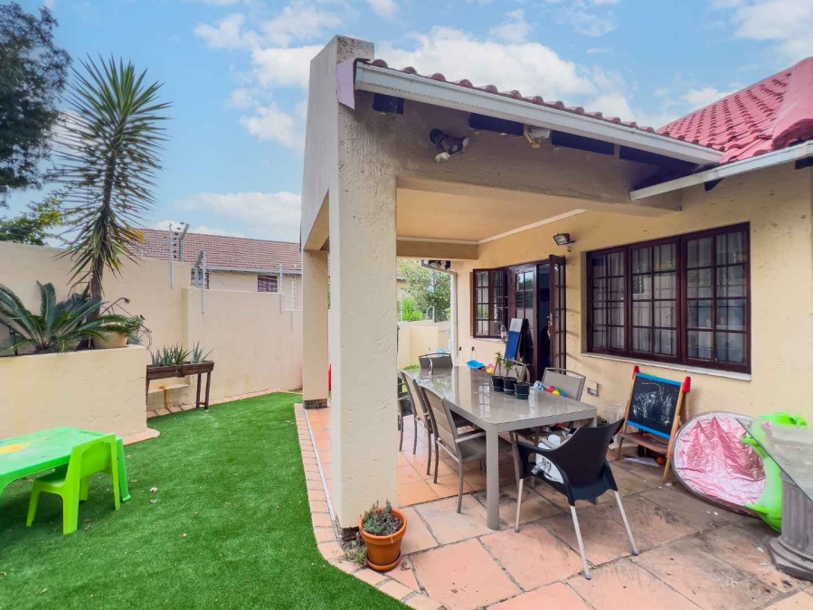 3 Bedroom Property for Sale in Edenburg Gauteng