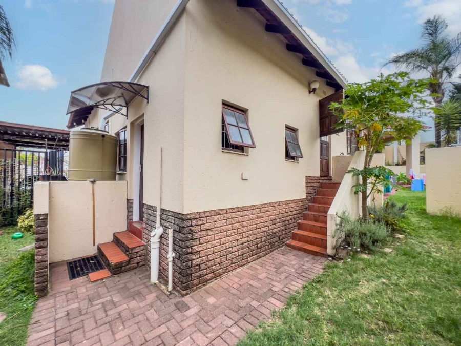 3 Bedroom Property for Sale in Edenburg Gauteng