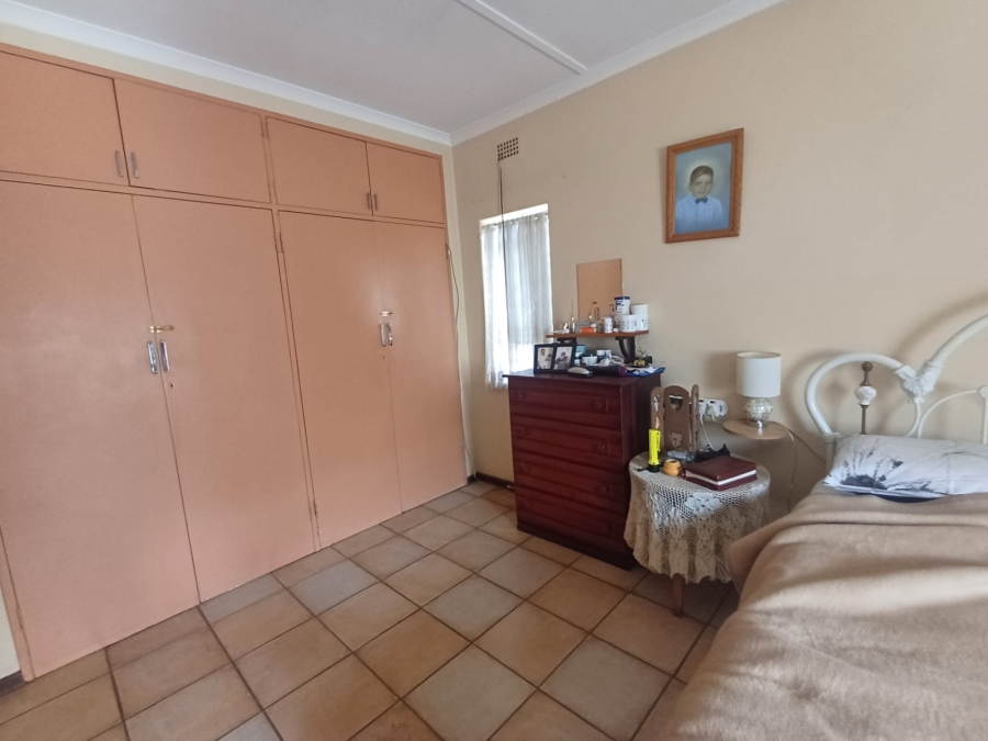 2 Bedroom Property for Sale in Vanderbijlpark CE 3 Gauteng