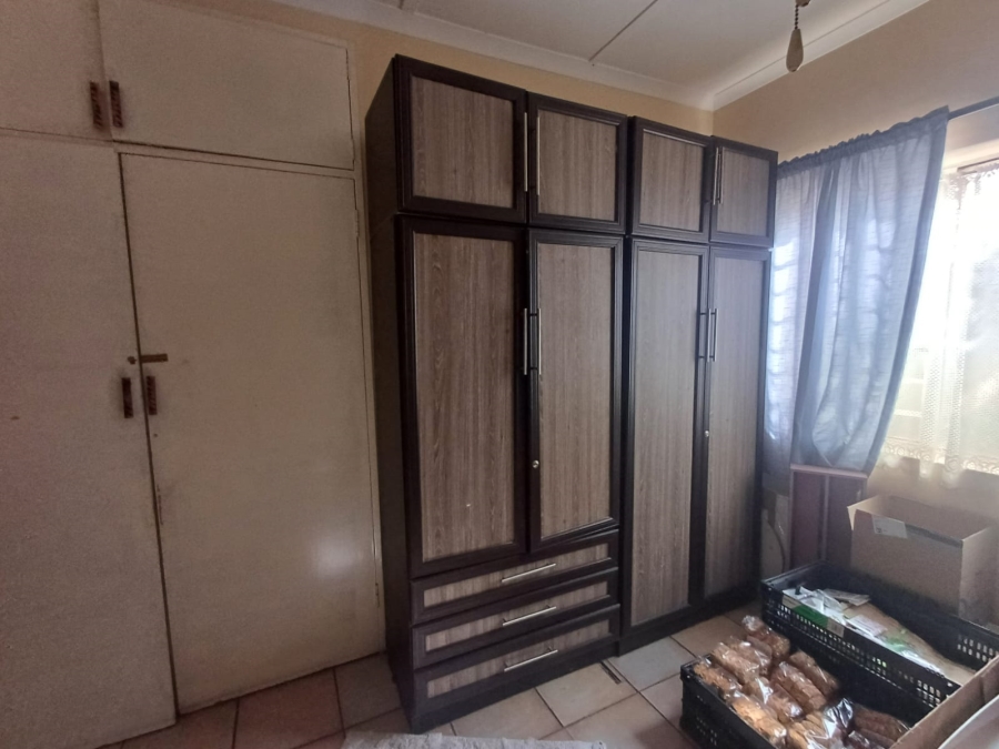 2 Bedroom Property for Sale in Vanderbijlpark CE 3 Gauteng