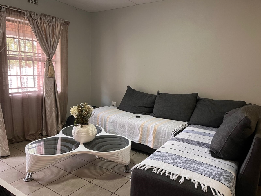 2 Bedroom Property for Sale in Montana Gauteng