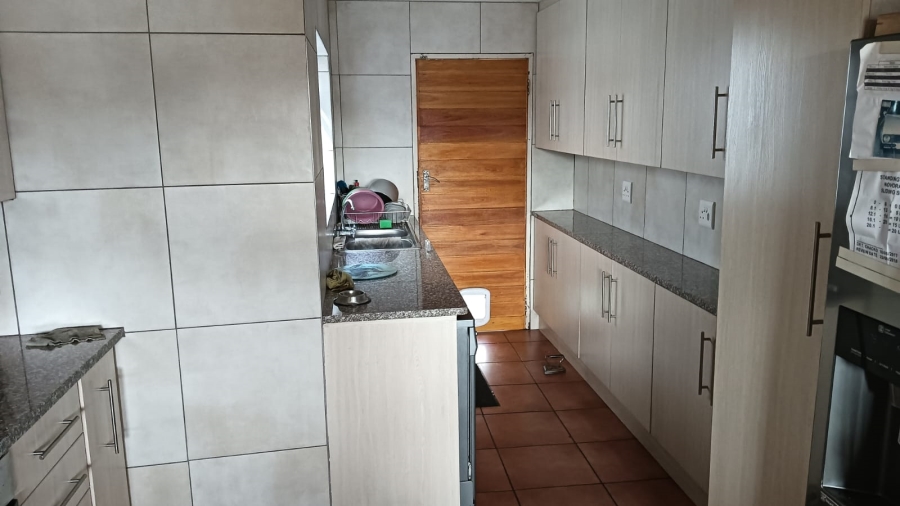 To Let 3 Bedroom Property for Rent in Edleen Gauteng