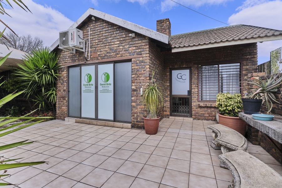 Commercial Property for Sale in Northcliff Gauteng