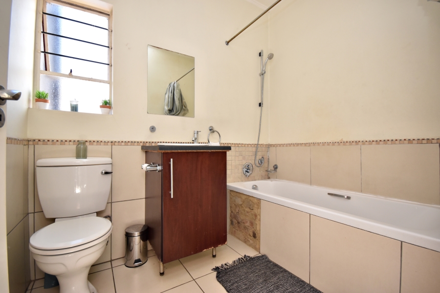 1 Bedroom Property for Sale in Ferndale Gauteng