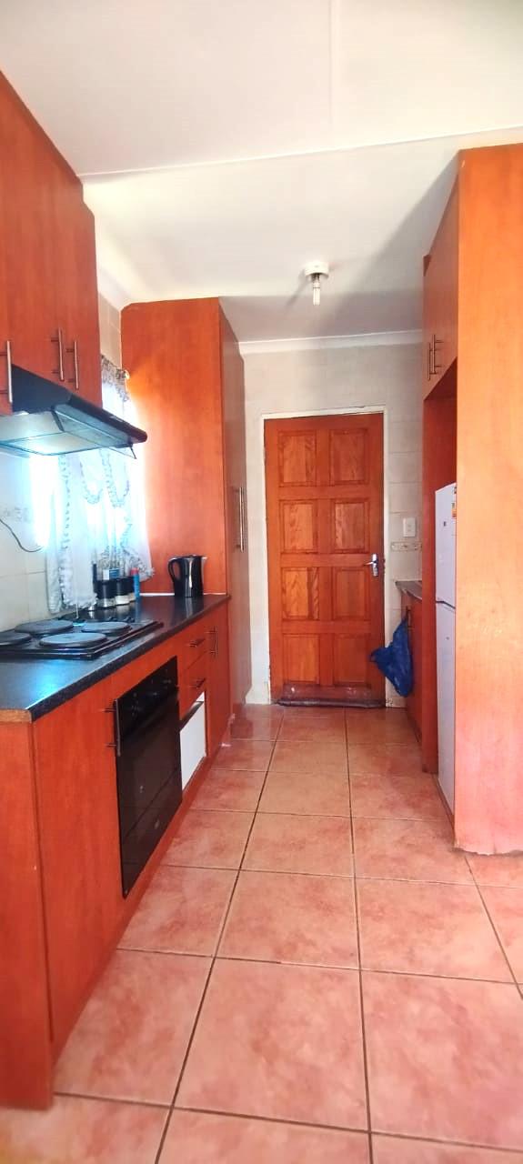 2 Bedroom Property for Sale in Mapleton Gauteng