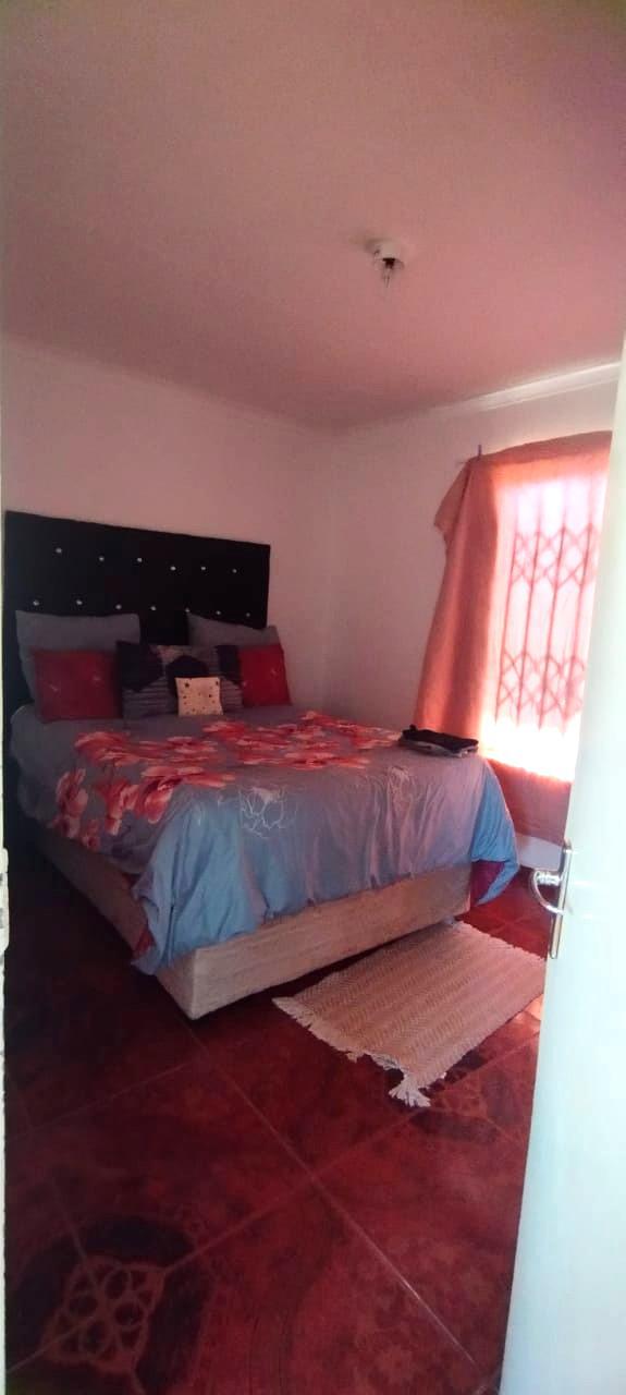 2 Bedroom Property for Sale in Mapleton Gauteng